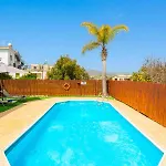 Yiangos House נאו חוריו