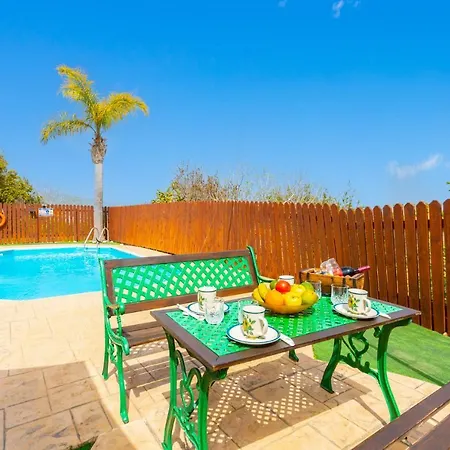 Yiangos House Néo Horió