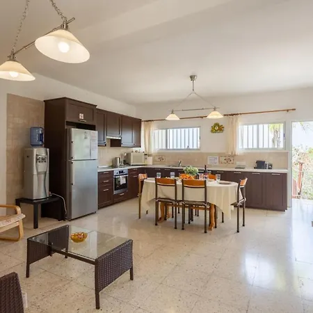 Yiangos House Villa Neo Chorio
