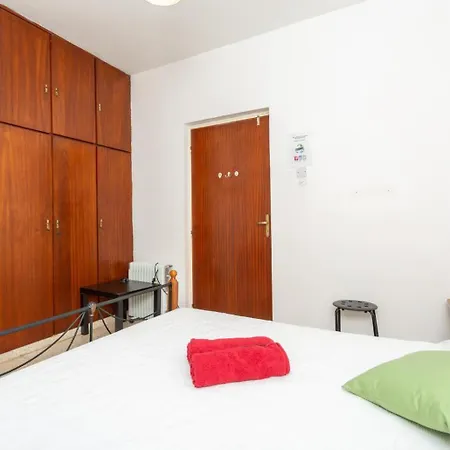 Villa Yiangos House *