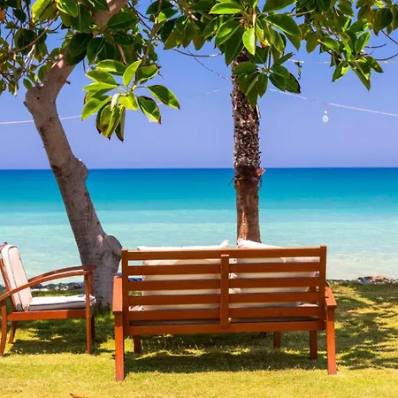 Yiangos House Villa *