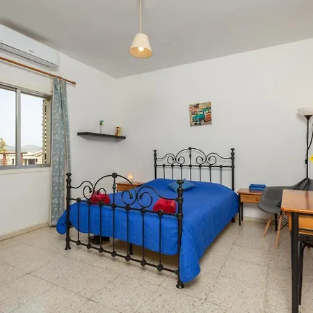 Yiangos House Villa *