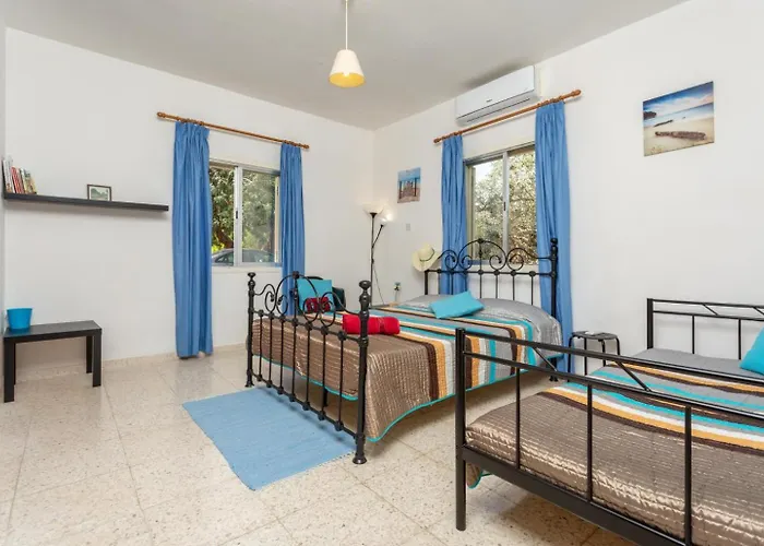 Vila Yiangos House Neo Chorio